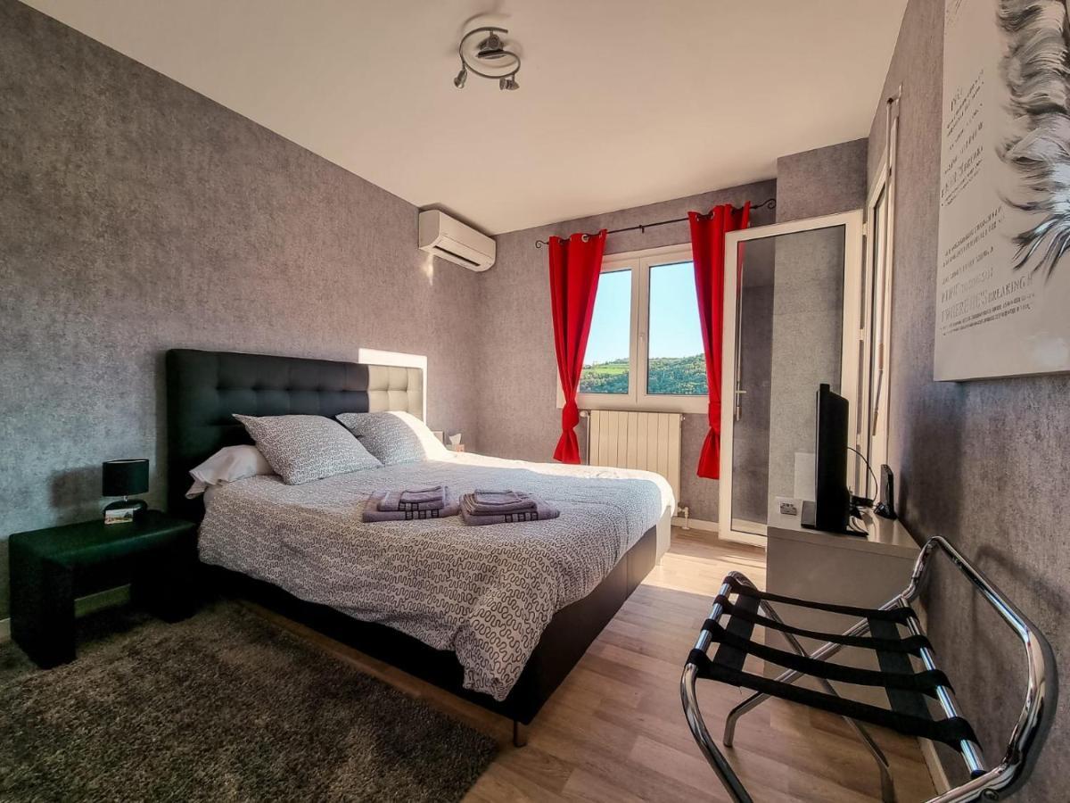 Wine Passion Panoramic Hotel Chavanay Ngoại thất bức ảnh